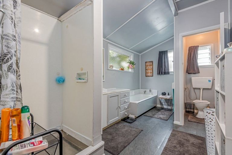 Photo of property in 12 Main Street, Pahiatua, 4910