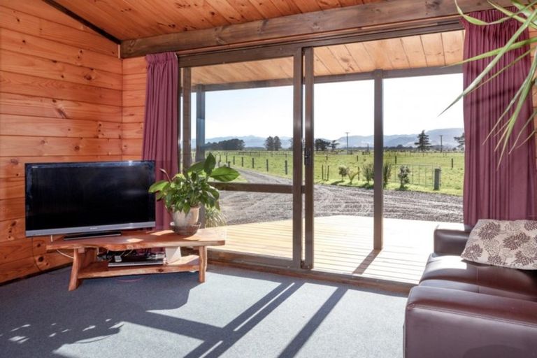 Photo of property in 108 Huirau Road, Turua, Thames, 3574