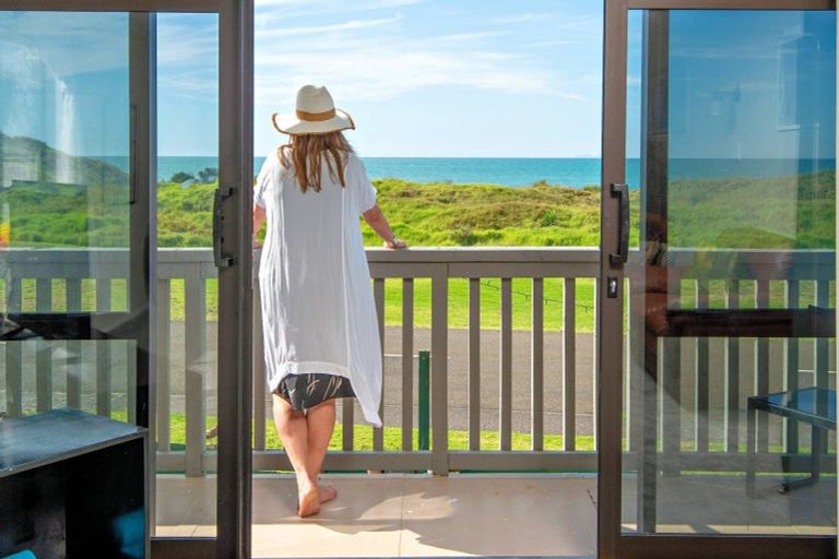 Photo of property in 1/298 Ocean Road, Ohope, 3121