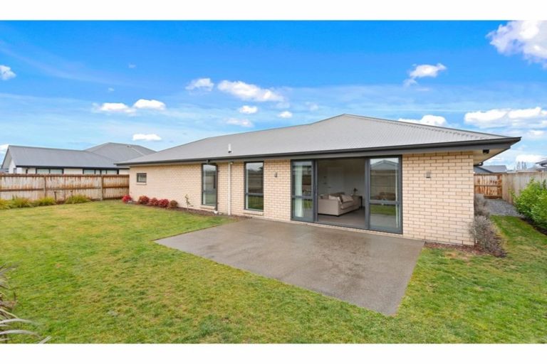 Photo of property in 110 Caulfield Avenue, Halswell, Christchurch, 8025