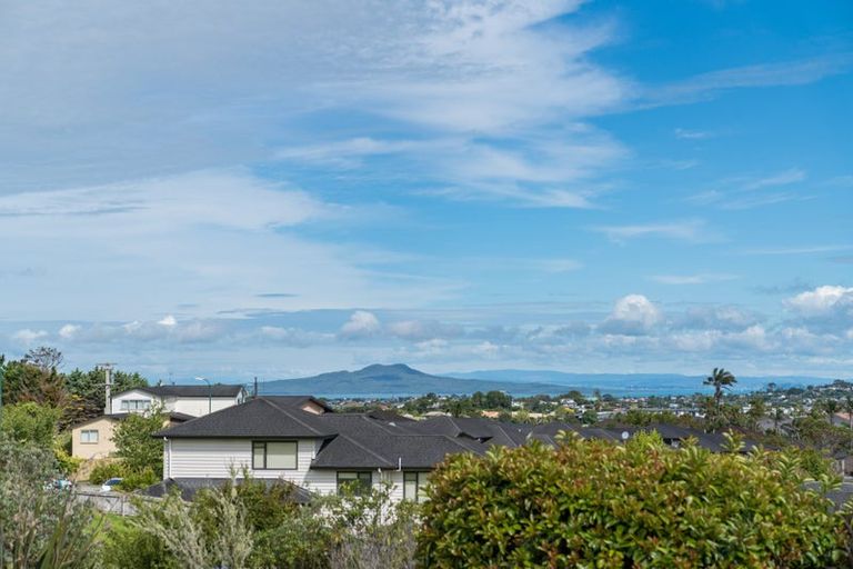 Photo of property in 53 Lonely Track Road, Fairview Heights, Auckland, 0632