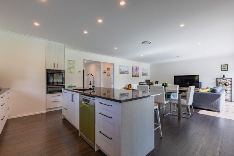 Photo of property in 5e Johnson Street, Waipawa, 4210