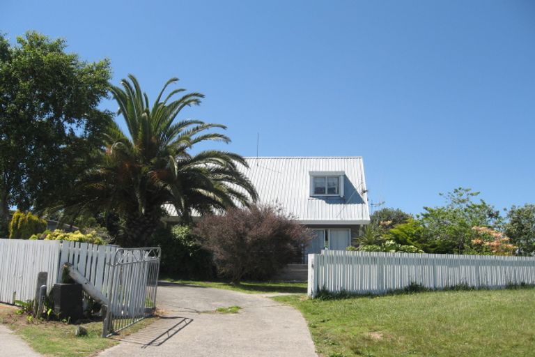 Photo of property in 21 Whenuariri Place, Maketu, Te Puke, 3189