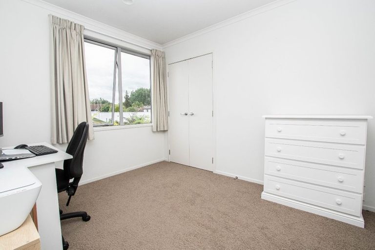 Photo of property in 1/6 Page Place, Hamilton East, Hamilton, 3216