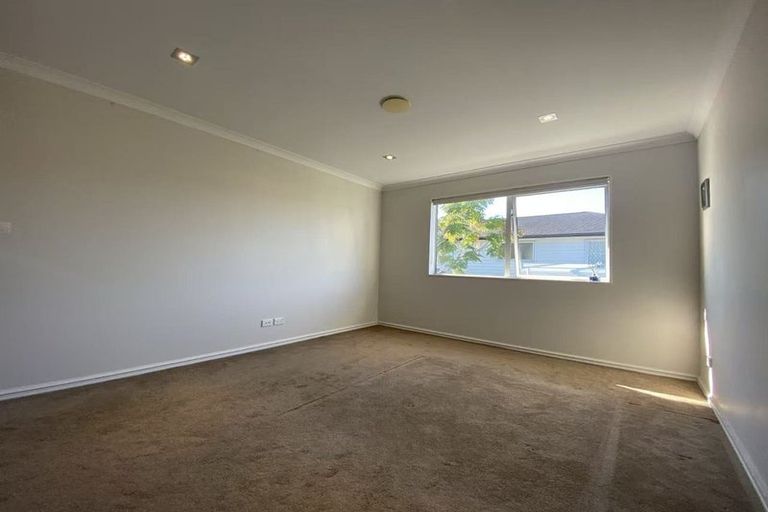 Photo of property in 26 Milano Boulevard, Karaka, Papakura, 2113