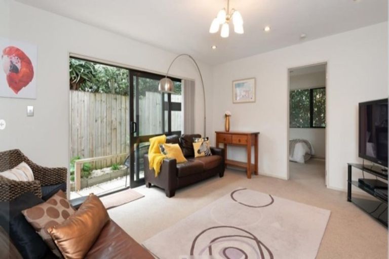 Photo of property in 191a Pakuranga Road, Pakuranga, Auckland, 2010