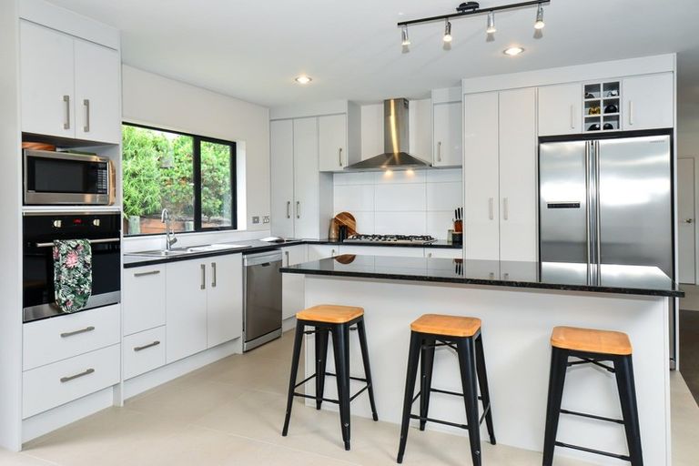 Photo of property in 58 Magellan Rise, Flagstaff, Hamilton, 3210