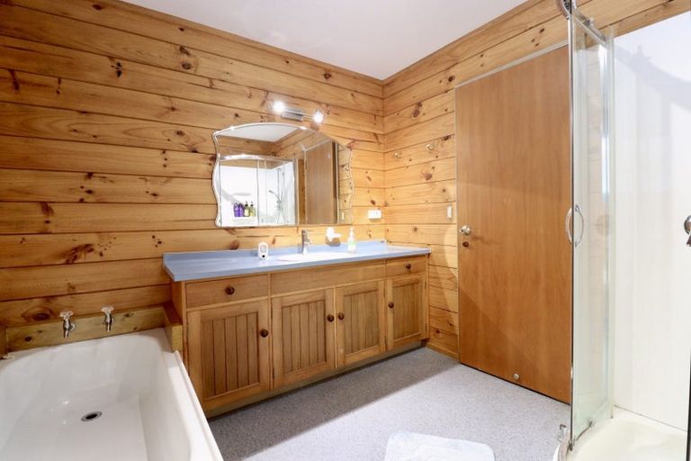 Photo of property in 458 Ponga Road, Opaheke, Papakura, 2584