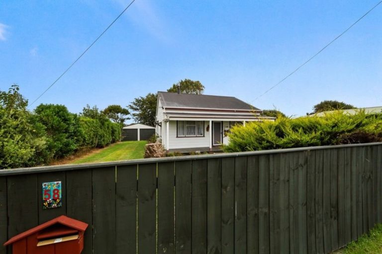 Photo of property in 58 Terou Street, Manaia, 4612