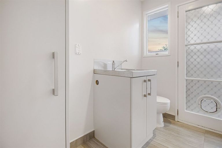 Photo of property in 1/7 Farnborough Street, Aranui, Christchurch, 8061