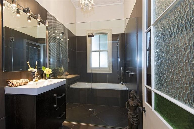 Photo of property in 3 Russell Street, Freemans Bay, Auckland, 1011