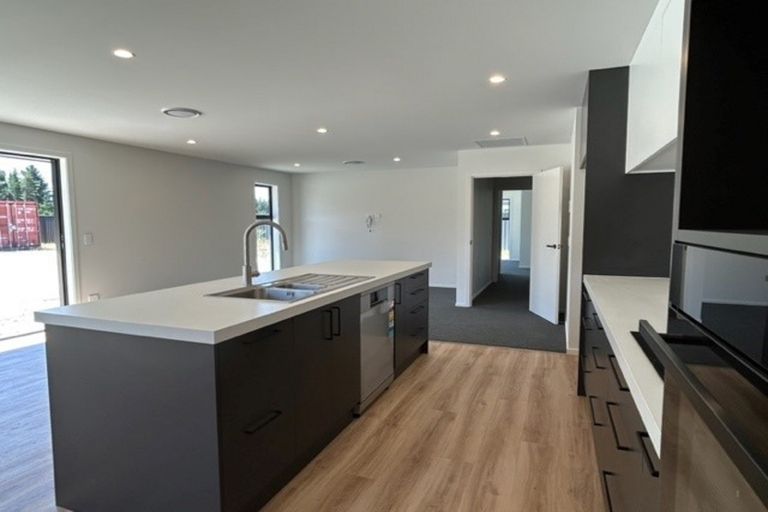 Photo of property in 4 Sequoia Close, Alexandra, 9320