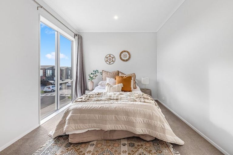 Photo of property in 51 Roundel Crescent, Whenuapai, Auckland, 0618