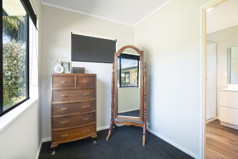 Photo of property in 18 Dunton Drive, Welcome Bay, Tauranga, 3112
