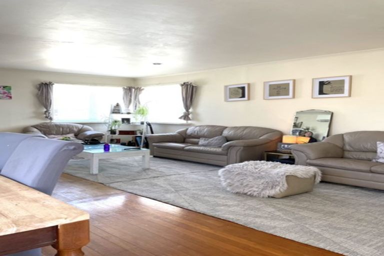 Photo of property in 32 Totara Street, Waiuku, 2123