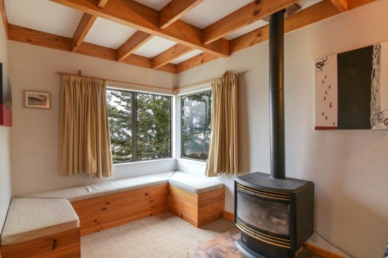 Photo of property in 60b Wynyard Crescent, Fernhill, Queenstown, 9300