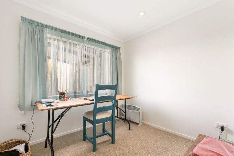 Photo of property in 47 Oteki Park Drive, Welcome Bay, Tauranga, 3112