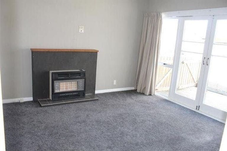 Photo of property in 25 Glasgow Street, Takaro, Palmerston North, 4412