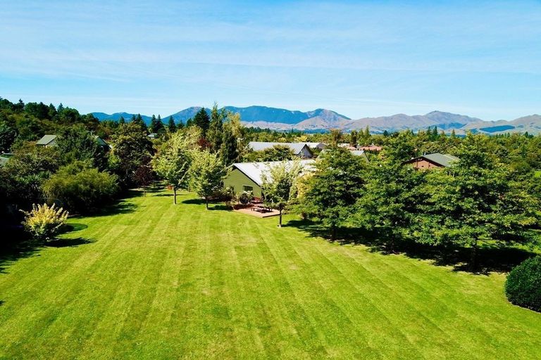 Photo of property in 16 Coleridge Street, Hanmer Springs, 7334