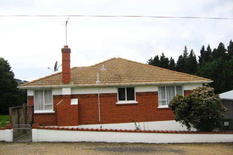 Photo of property in 1 Cockburn Street, Fairfield, Dunedin, 9018