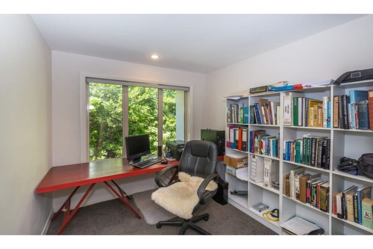 Photo of property in 38 Millhill Lane, Huntsbury, Christchurch, 8022