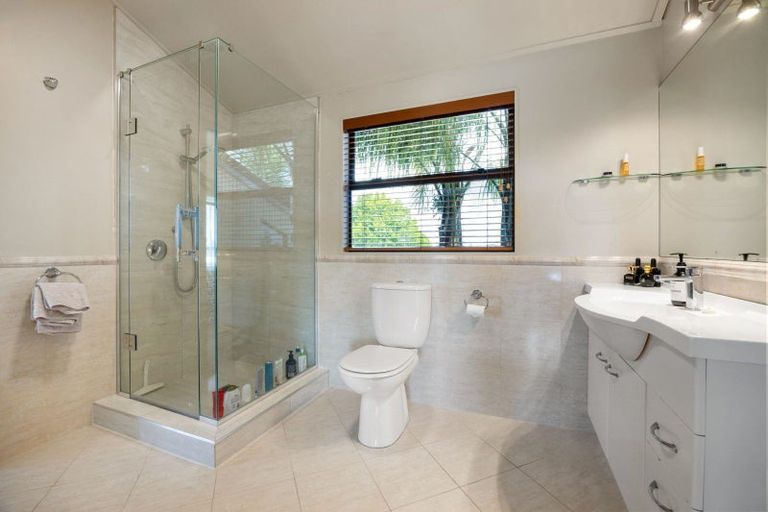 Photo of property in 10 Grassy Downs Place, St Andrews, Hamilton, 3200