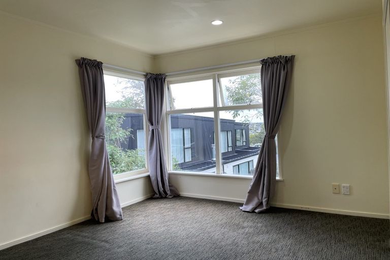 Photo of property in 3/78 Seaview Road, Castor Bay, Auckland, 0620