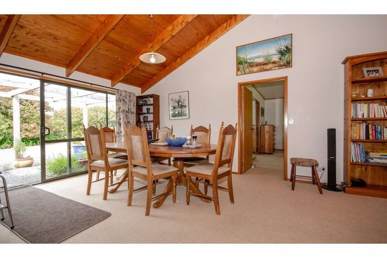 Photo of property in 21 Karaka Drive, Kerikeri, 0230