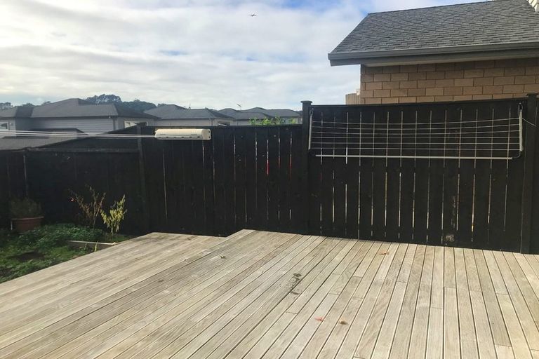 Photo of property in 386 Ormiston Road, Flat Bush, Auckland, 2019