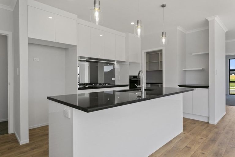 Photo of property in 30 Terry Came Drive, Cambridge, 3434