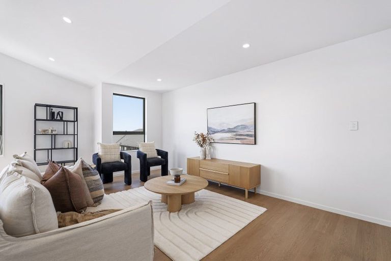 Photo of property in 25 Carronade Street, Papamoa Beach, Papamoa, 3118