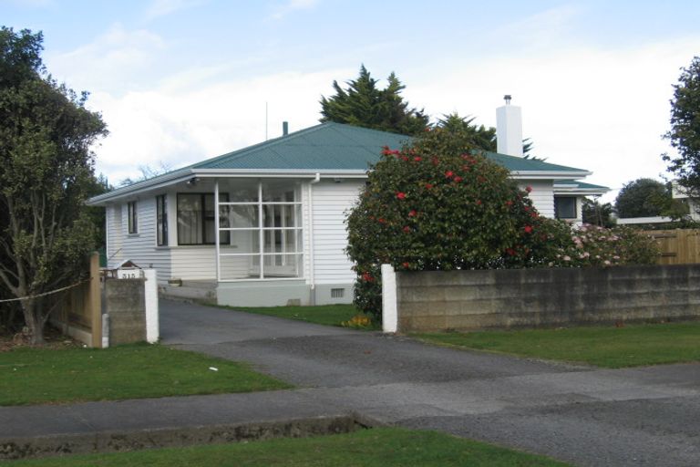Photo of property in 315 Kimbolton Road, Feilding, 4702
