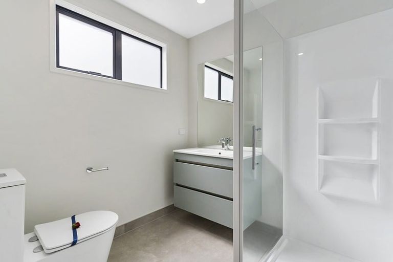 Photo of property in 10 Arahi Road, Clevedon, 2582