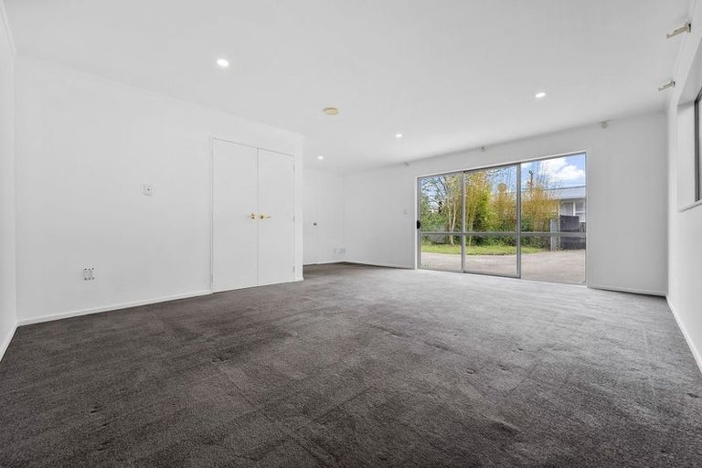 Photo of property in 3 Mildmay Road, Henderson, Auckland, 0610