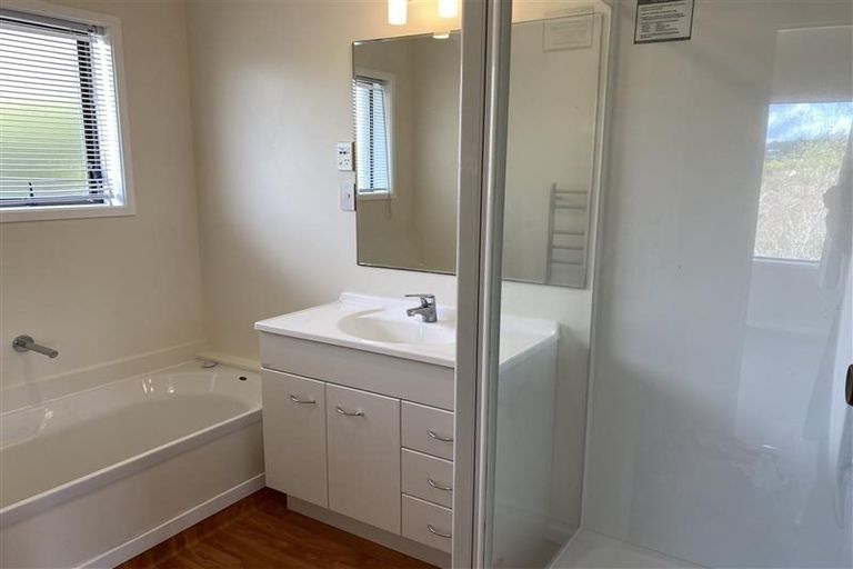 Photo of property in 23 John Downs Drive, Browns Bay, Auckland, 0630