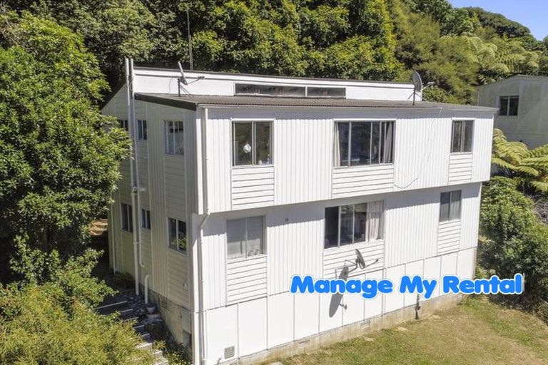 Photo of property in 13 Haven Grove, Naenae, Lower Hutt, 5011