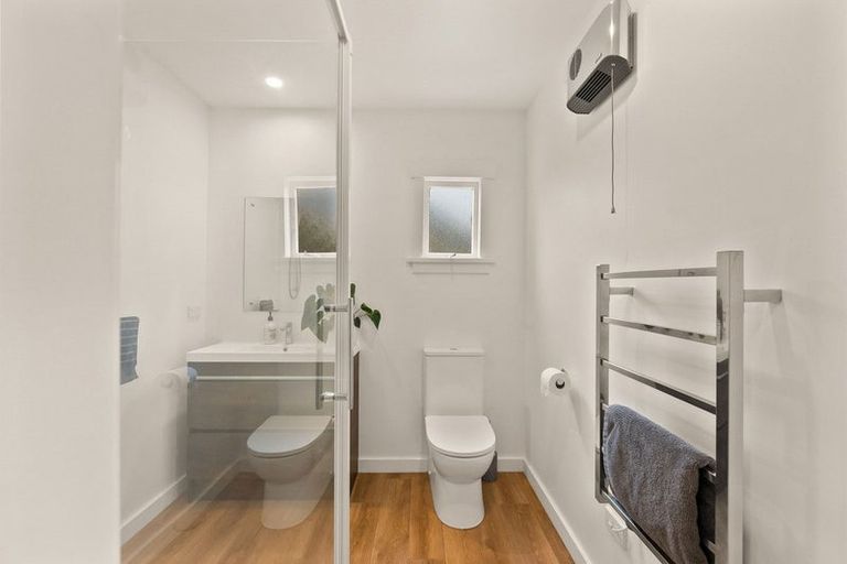 Photo of property in 94 Hine Street, New Plymouth, 4310