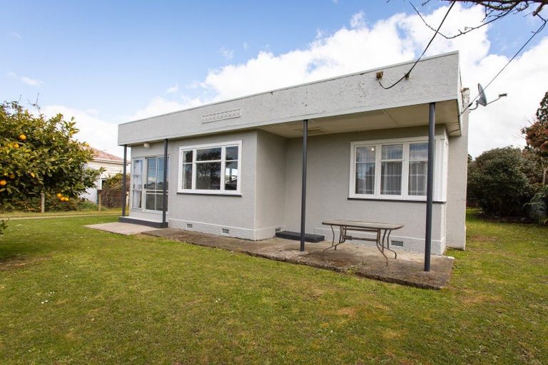 Photo of property in 2 Edinburgh Street, Dannevirke, 4930