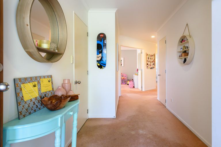 Photo of property in 683 Gloucester Road, Papamoa Beach, Papamoa, 3118