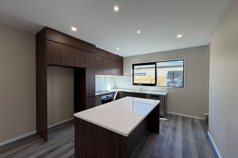 Photo of property in 8 Foxlaw Street, Randwick Park, Auckland, 2105