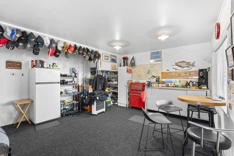 Photo of property in 11 Vista Motu, Red Beach, 0932