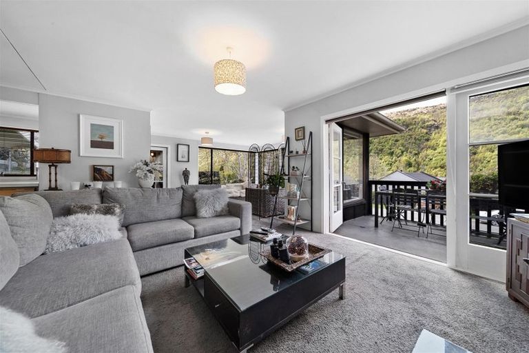 Photo of property in 80 Devon Street, Arrowtown, 9302