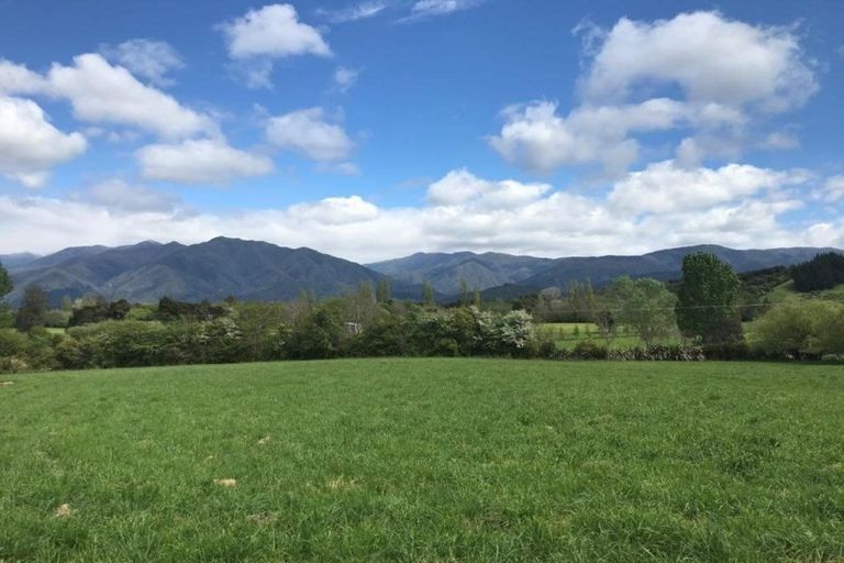 Photo of property in 95 East Takaka Road, East Takaka, Takaka, 7183