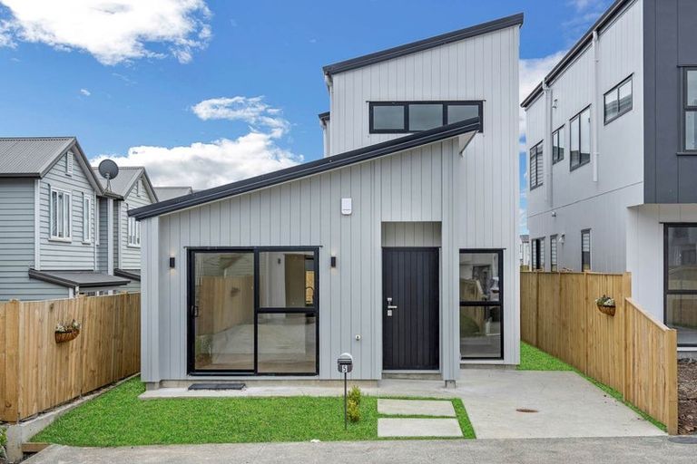 Photo of property in 5 Military Lane, Papakura, 2110