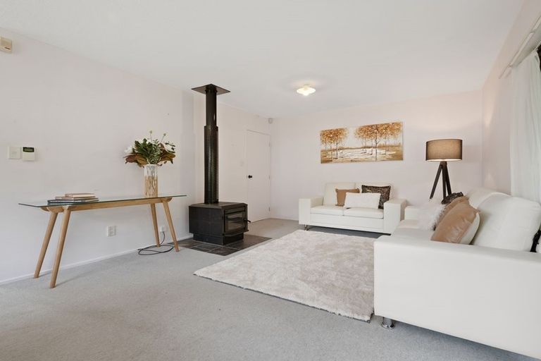 Photo of property in 1 Harper Place, Lake Coleridge, 7572