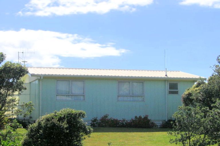 Photo of property in 255 Seaforth Road, Waihi Beach, 3611