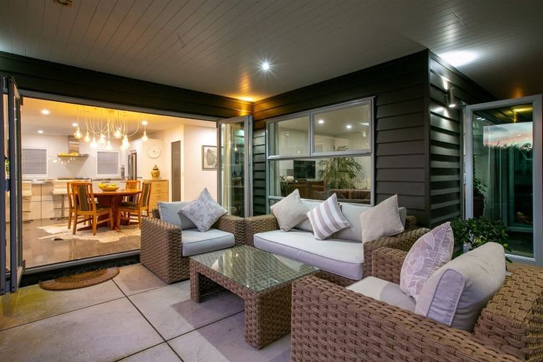 Photo of property in 50 Roto Street, Hurdon, New Plymouth, 4310