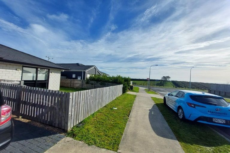 Photo of property in 4 Manawaroa Close, Grandview Heights, Hamilton, 3200