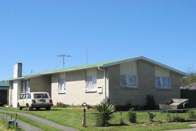 Photo of property in 9 Graham Place, Huntly, 3700