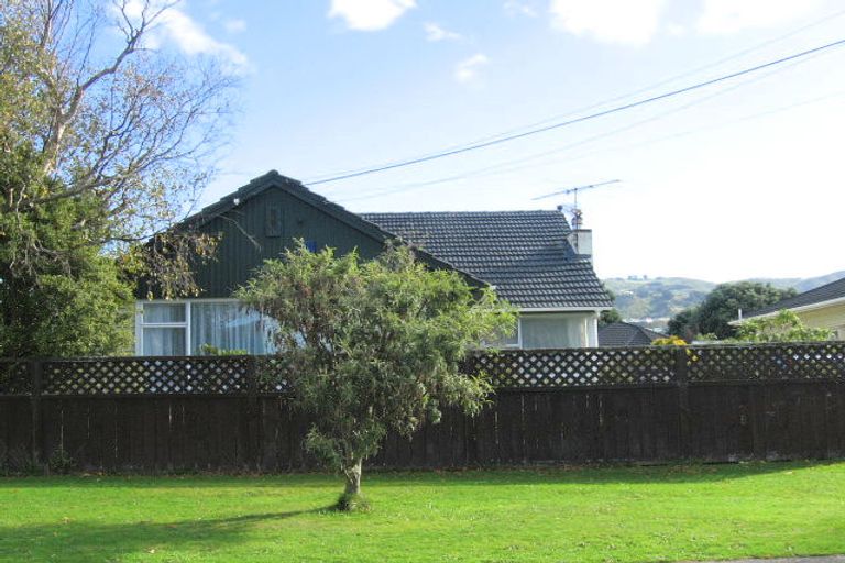 Photo of property in 10 Charleston Avenue, Boulcott, Lower Hutt, 5011